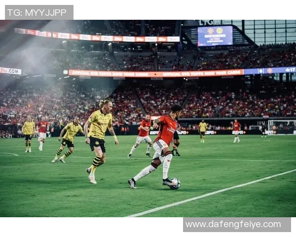 国王杯精彩对决多特蒙德大胜曼联神扑时刻引发全场狂欢