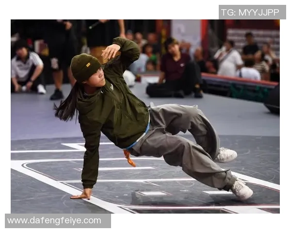 重庆街舞队在攀岩联赛中的默契配合与精彩表现分析